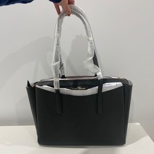 the marc jacobs tote handbag